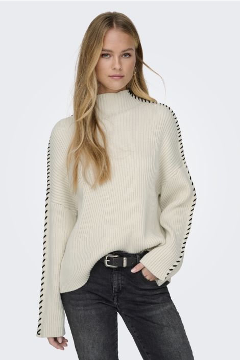 Only ecru dames trui | Model vooraanzicht