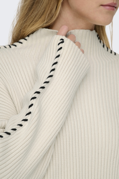 Only ecru dames trui | Close up