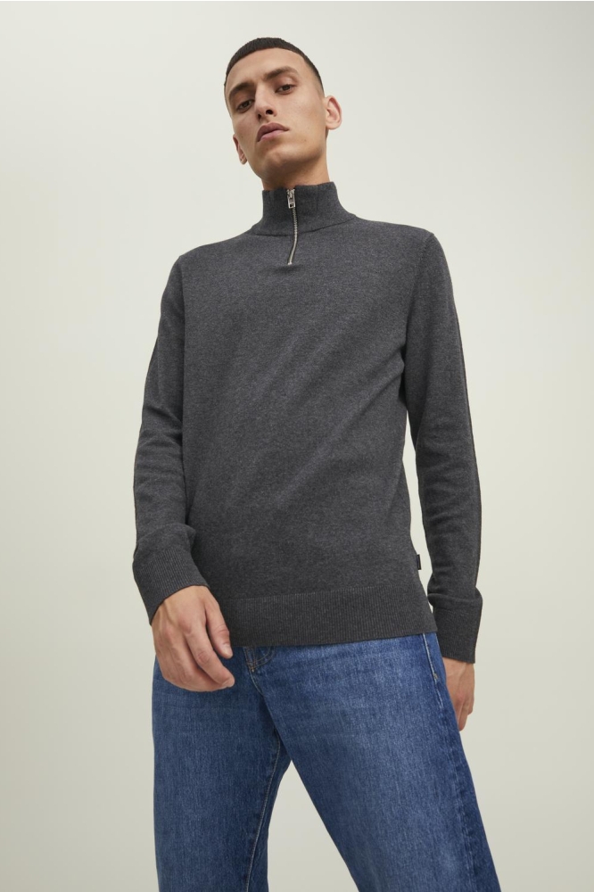 Jack & Jones grijze heren trui | Model vooraanzicht