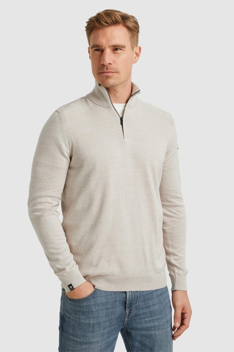 Vanguard beige heren trui | Model vooraanzicht