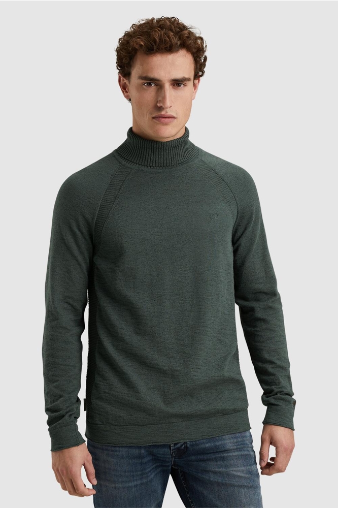 Cast Iron groene heren trui | Model vooraanzicht