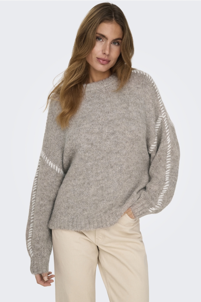 Jacqueline de Yong taupe dames trui | Model vooraanzicht