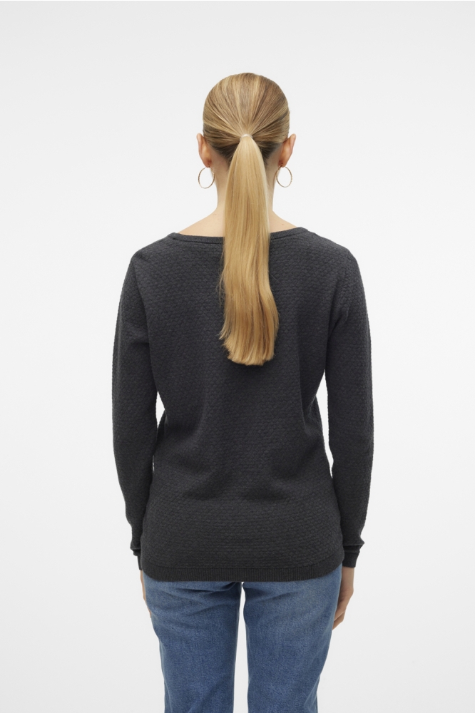 Vero Moda grijze dames trui | Model achteraanzicht