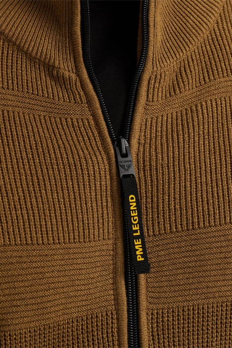 PME legend bruine heren vest | Close up