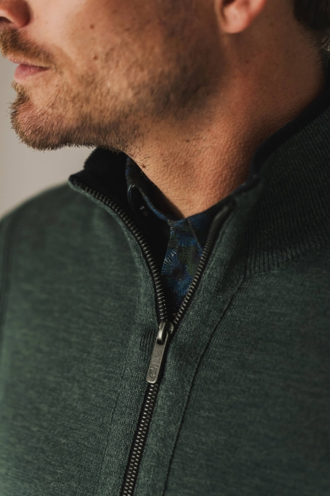 State of Art groene heren vest | Close up