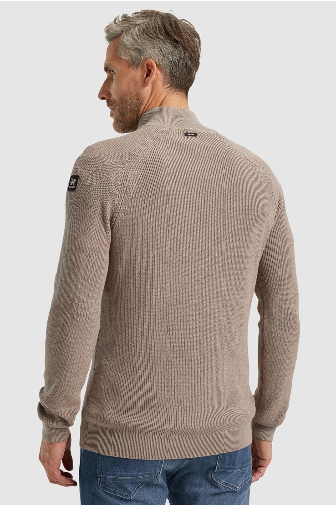 Vanguard beige heren trui | Model achteraanzicht