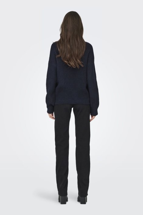 Only blauwe dames trui | Model achteraanzicht
