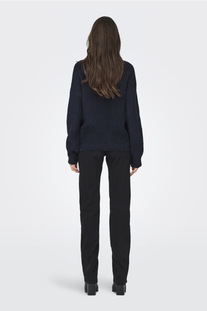 Only blauwe dames trui | Model achteraanzicht