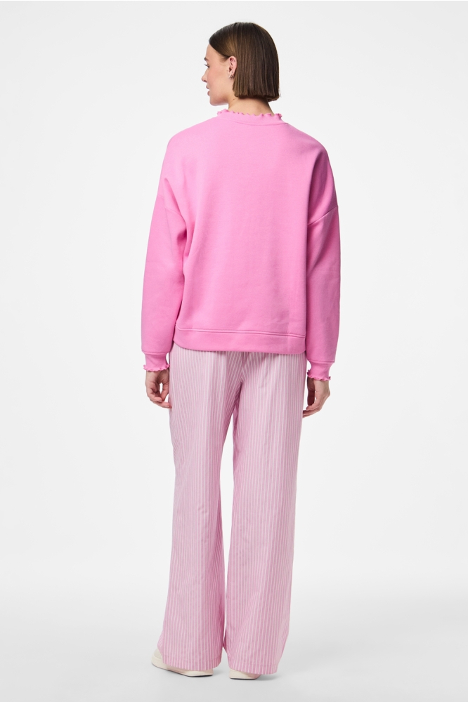 Pieces roze dames sweater | Model achteraanzicht
