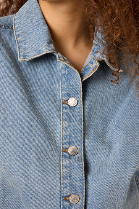Noisy may blauwe dames gilet | Close up