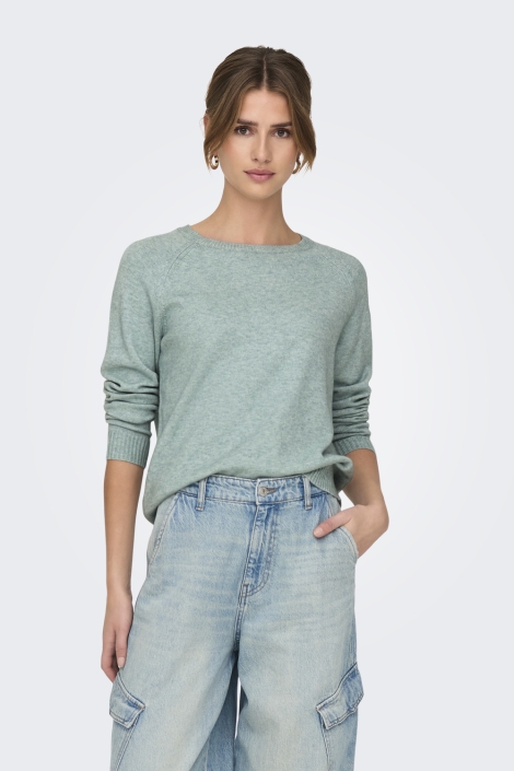 Only groene dames trui | Model vooraanzicht