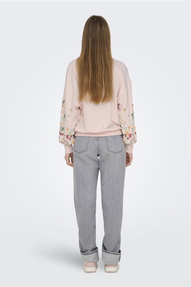 Only roze dames sweater | Model achteraanzicht