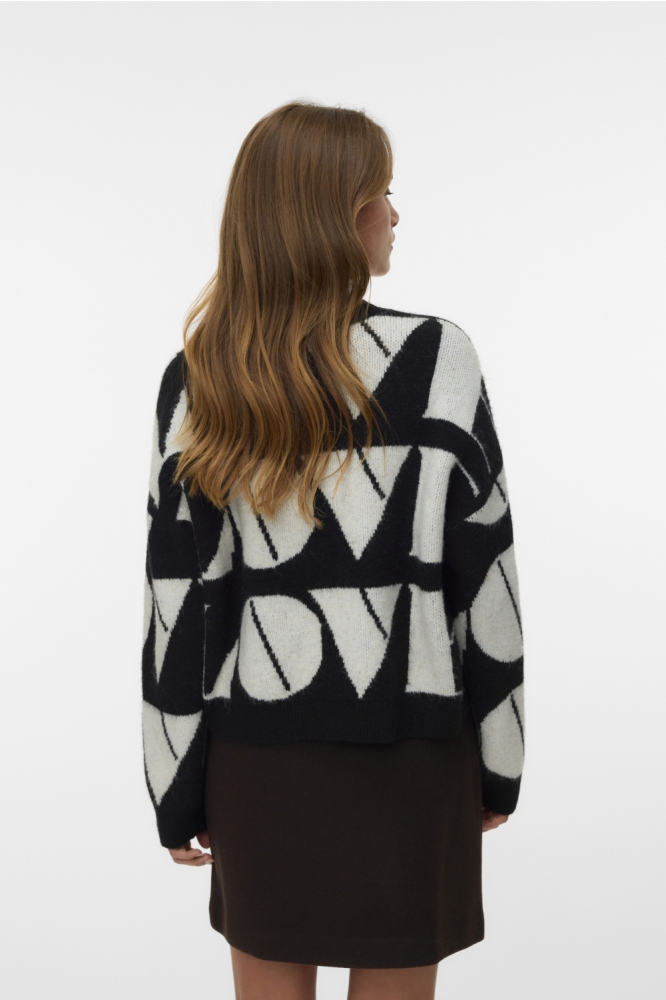 Vero Moda zwarte dames trui | Model achteraanzicht