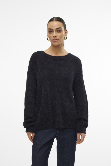 Vero Moda zwarte dames trui | Model vooraanzicht