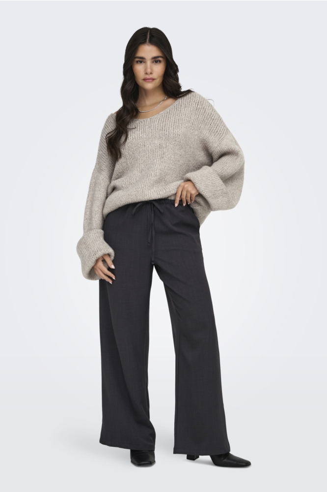 Jacqueline de Yong beige dames trui | Model