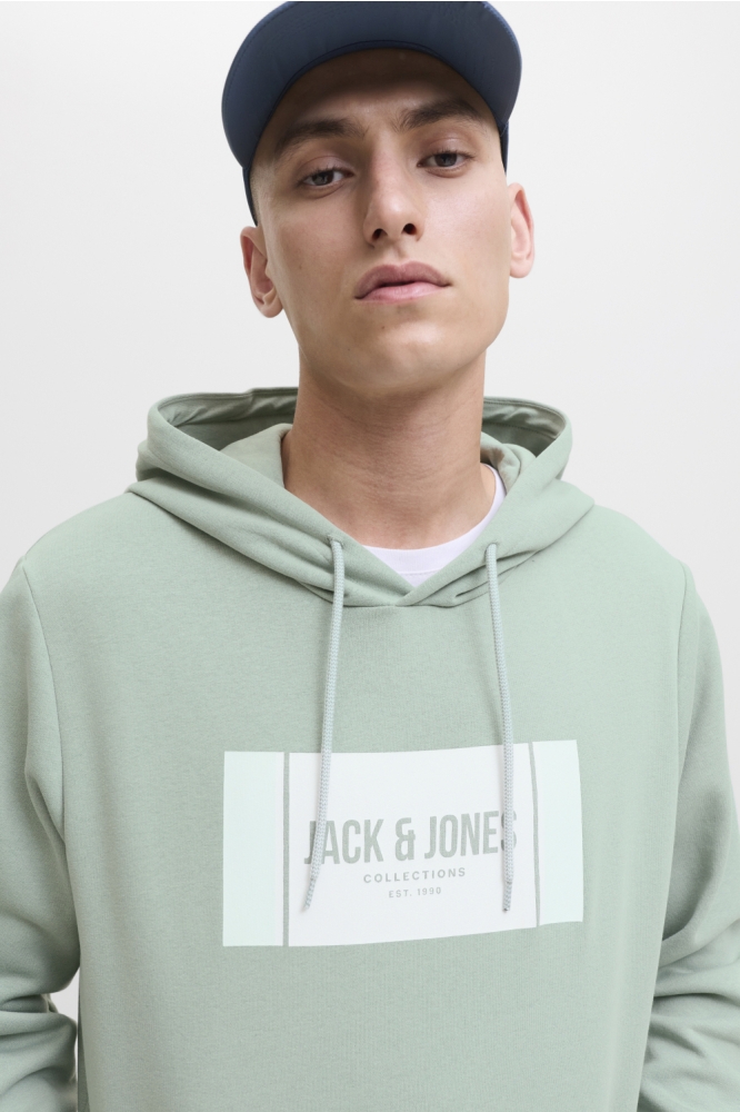 Jack & Jones groene heren sweater | Close up
