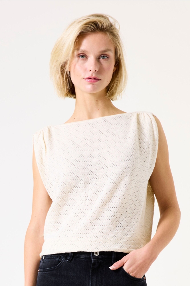 Garcia beige dames trui | Model vooraanzicht