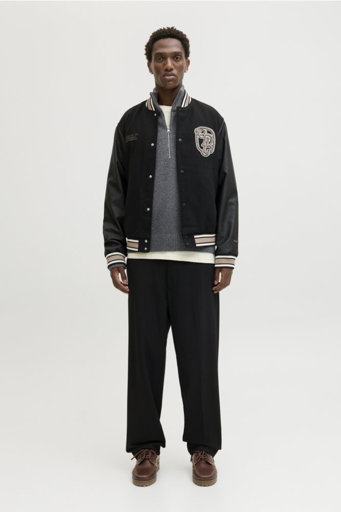 Jack & Jones grijze heren trui | Close up