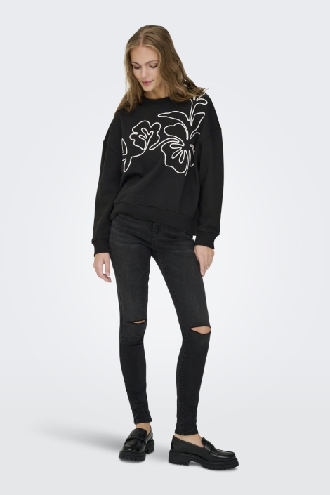 Jacqueline de Yong zwarte dames sweater | Model