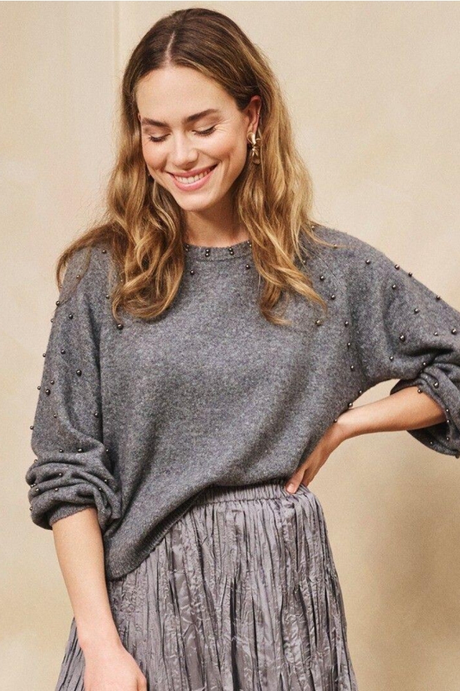 EsQualo grijze dames trui | Sfeerbeeld, In situatie