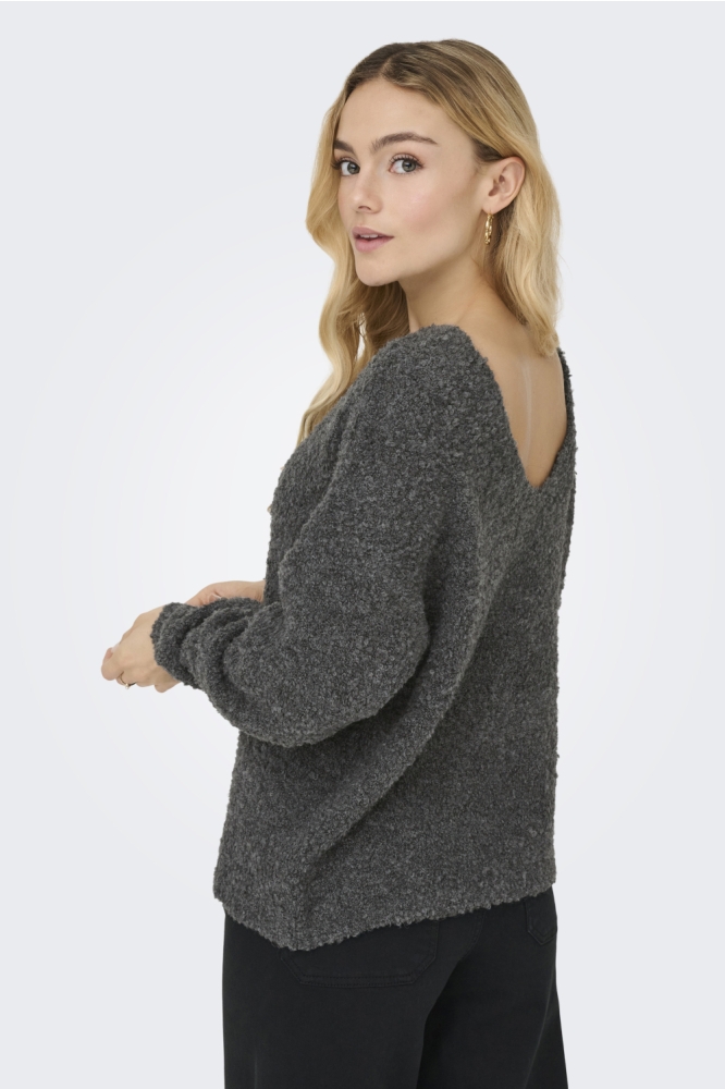 Jacqueline de Yong grijze dames trui | Model zijaanzicht