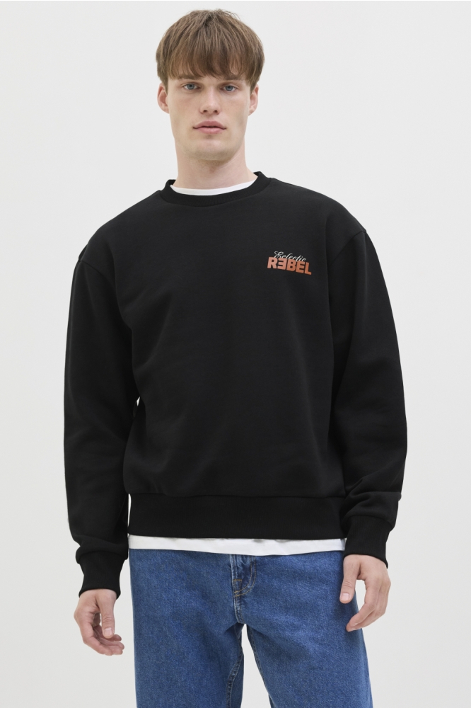 JJ Rebel zwarte heren sweater | Model vooraanzicht