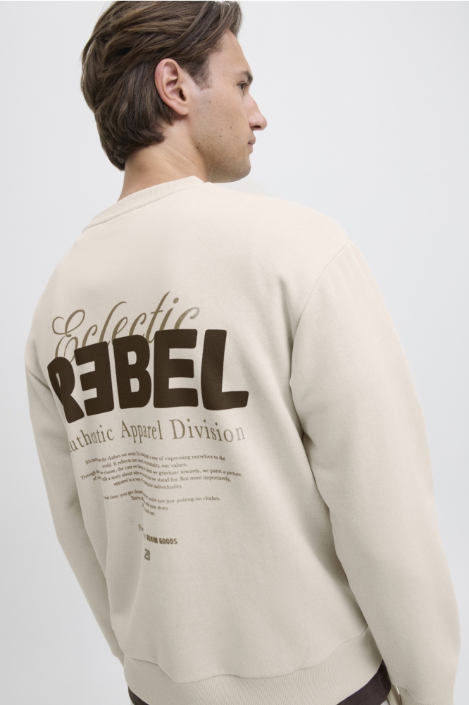 JJ Rebel beige heren sweater | Model achteraanzicht