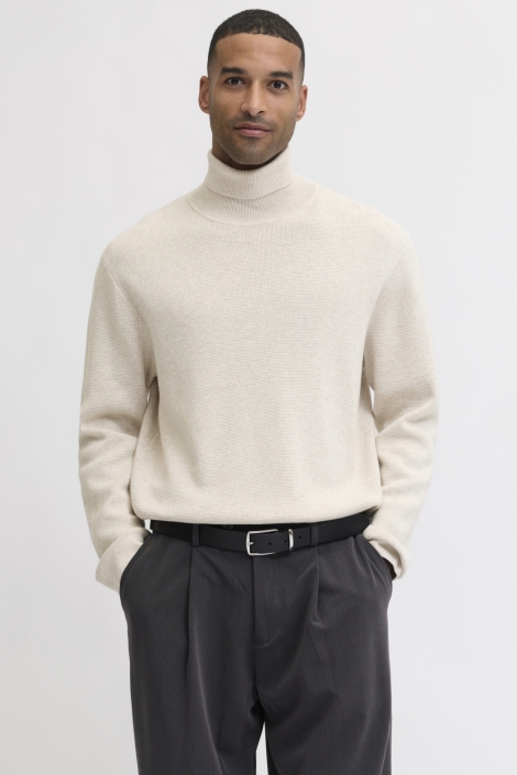 Jack & Jones beige heren trui | Model vooraanzicht