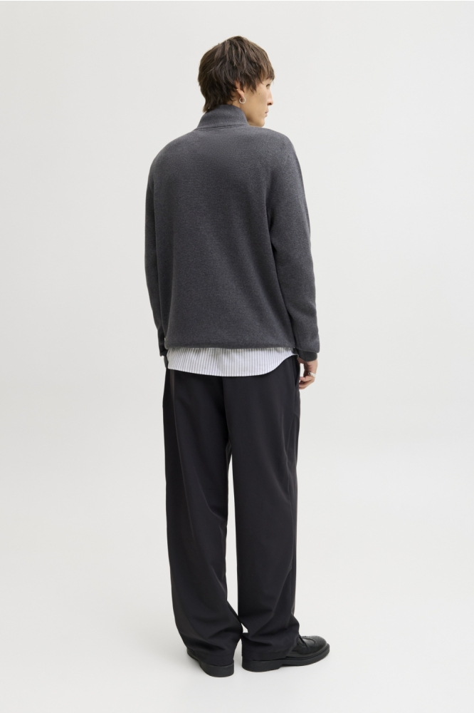 Jack & Jones grijze heren trui | Model