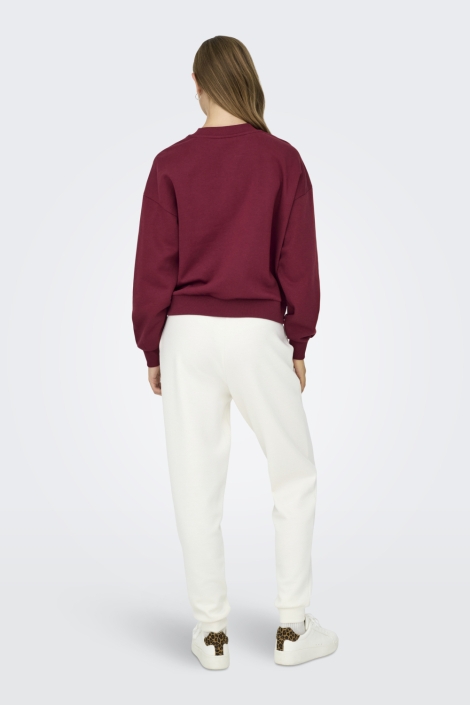 Only bordeaux dames sweater | Model