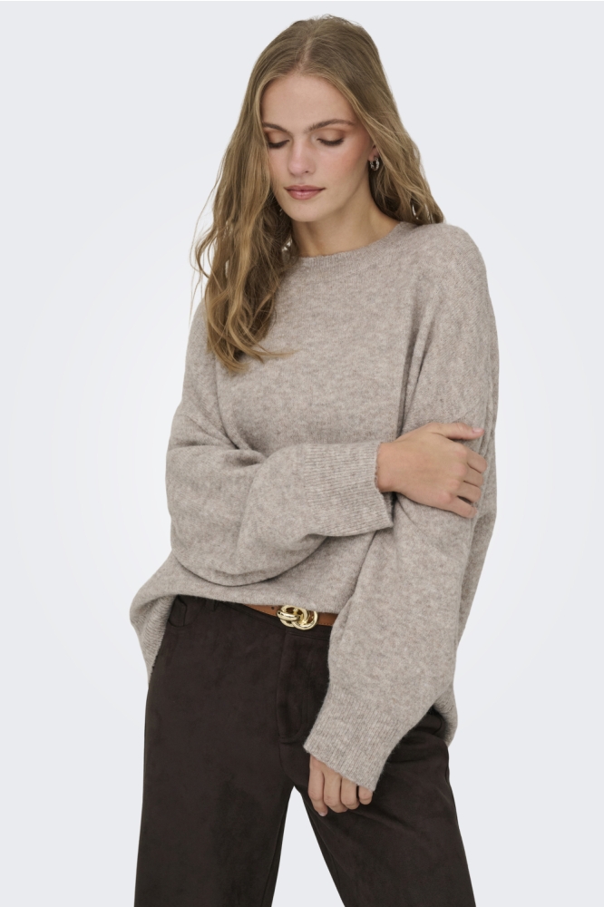 Jacqueline de Yong camel dames trui | Model vooraanzicht