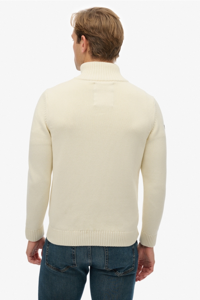 Superdry beige heren trui | Model achteraanzicht