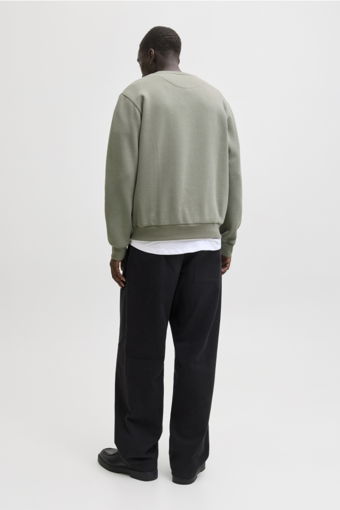 Jack & Jones groene heren sweater | Model