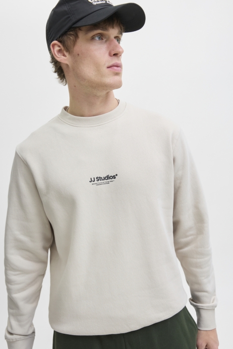 Jack & Jones beige heren sweater | Model vooraanzicht