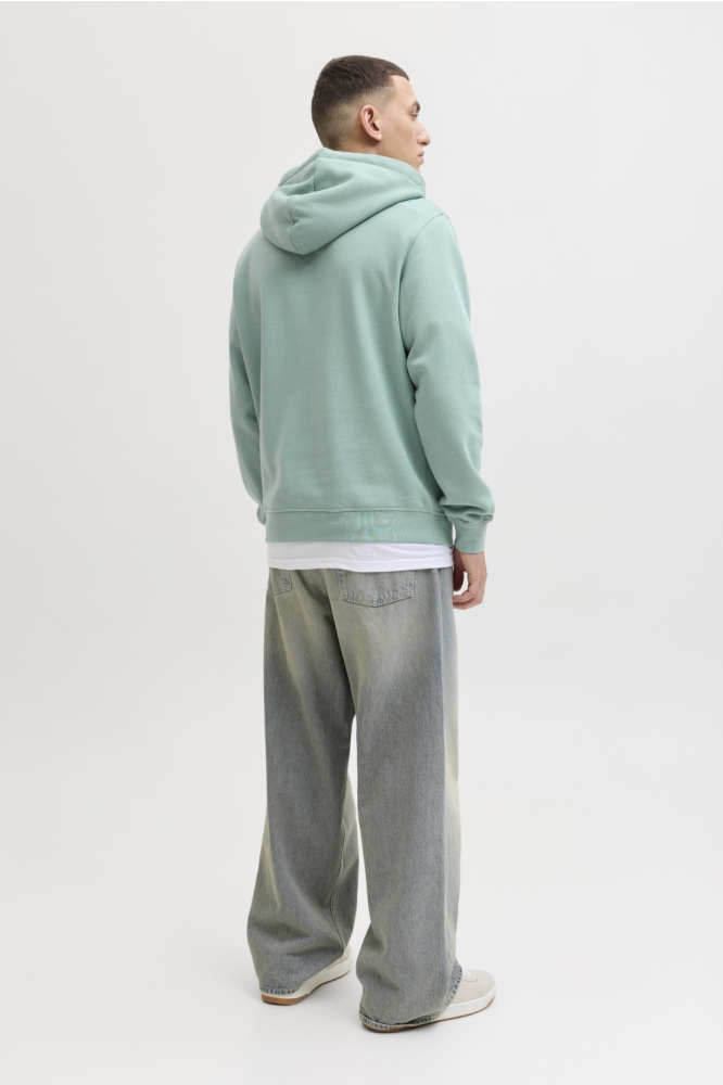 Jack & Jones groene heren sweater | Model