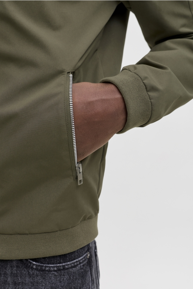 Jack & Jones groene heren jas | Close up