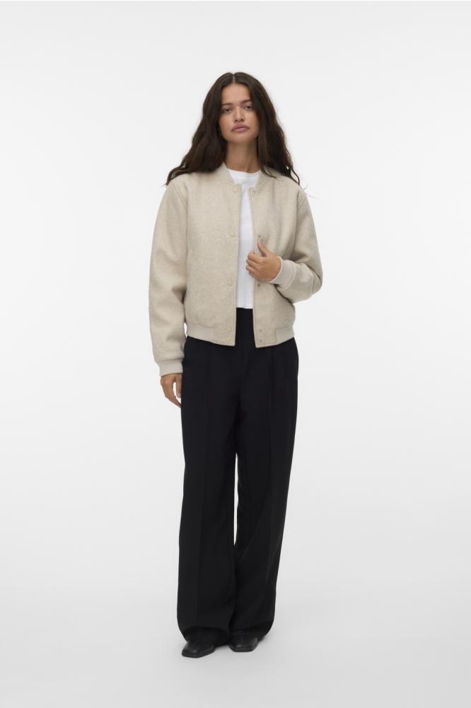 Vero Moda beige dames jas | Model