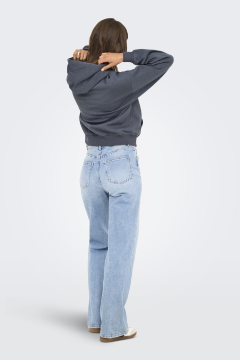Only blauwe dames sweater | Model