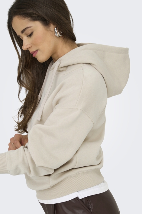 Only beige dames sweater | Model zijaanzicht