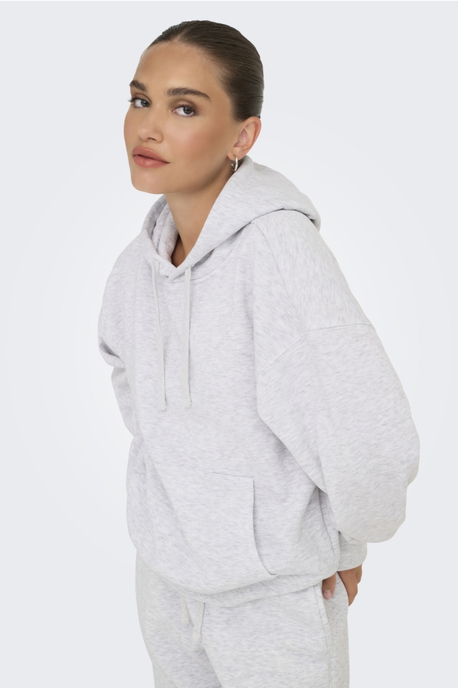 Only grijze dames sweater | Model zijaanzicht