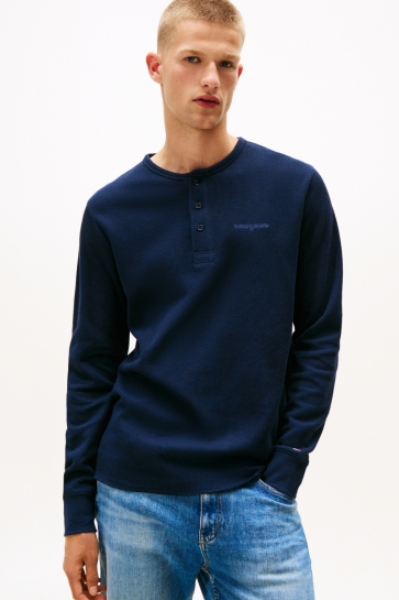 Tommy Jeans T-shirt TJM SLIM WAFFLE SCRIPT HENLEY DM0DM21812 C1G DARK NIGHT NAVY