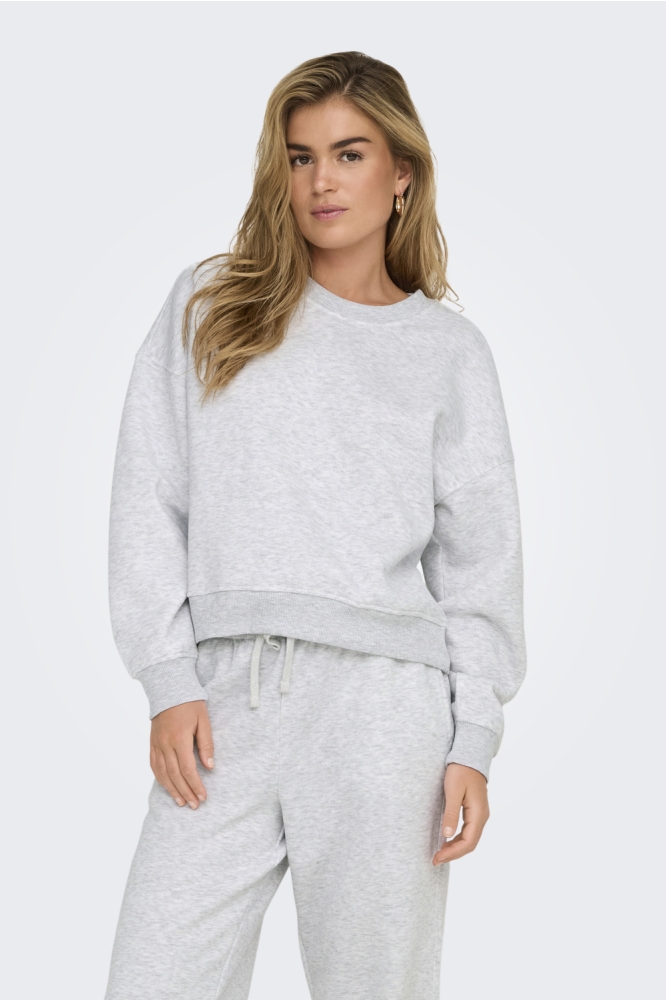 Only grijze dames sweater | Model vooraanzicht