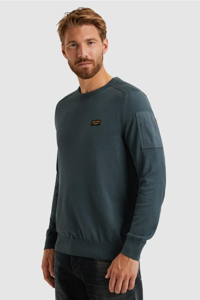PME legend blauwe heren trui | Model zijaanzicht