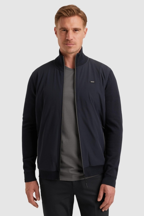 Vanguard blauwe heren vest | Model vooraanzicht