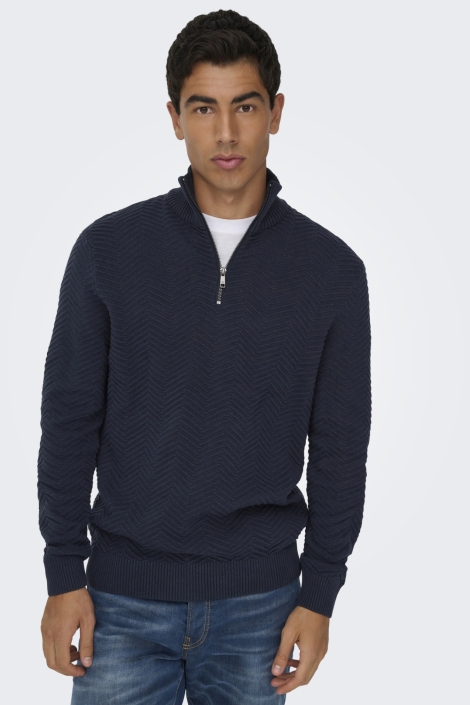 Only & Sons blauwe heren trui | Model vooraanzicht