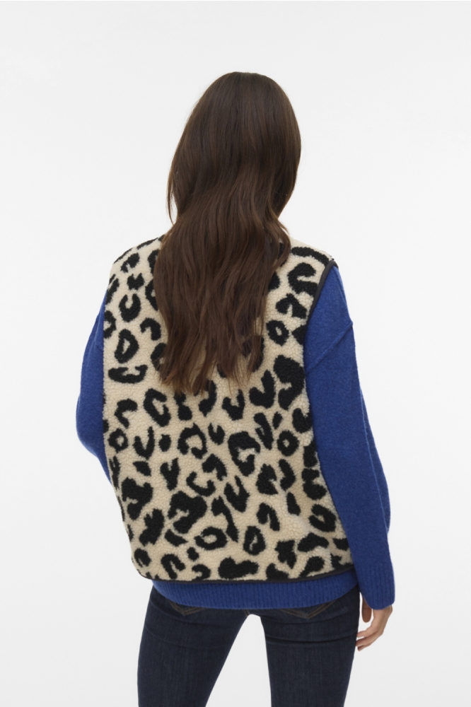 Vero Moda beige dames gilet | Model achteraanzicht