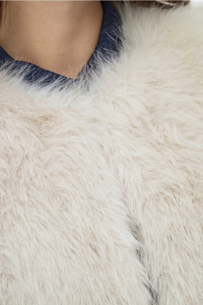 Jacqueline de Yong ecru dames gilet | Close up