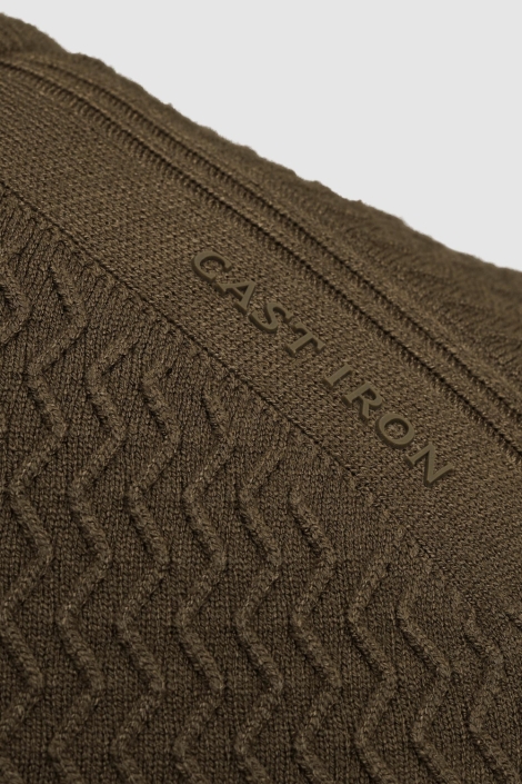 Cast Iron bruine heren trui | Close up