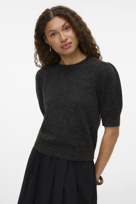 Vero Moda bruine dames trui | Model vooraanzicht