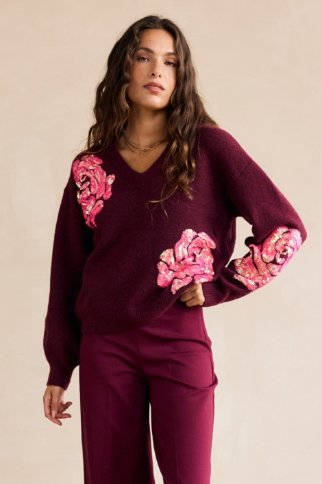 LolaLiza bordeaux dames trui | Model vooraanzicht